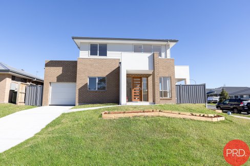118 Meya Crescent, FLETCHER NSW 2287