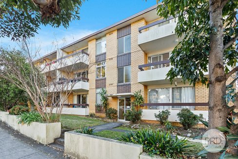 11/80-84 Queens Road, HURSTVILLE NSW 2220