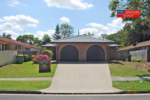 1/185 Central Street, LABRADOR QLD 4215