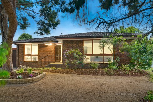 1/19-21 Glen Ebor Avenue Blackburn 3130
