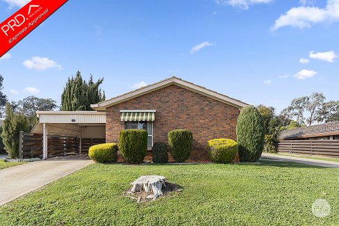 1/19 Amaroo Crescent, STRATHDALE VIC 3550