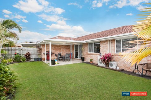 1/19 ELWOOD Court, BURLEIGH WATERS QLD 4220