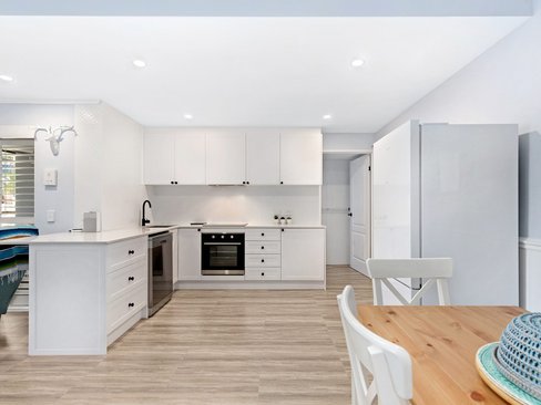 1/19 Fern Street, SURFERS PARADISE QLD 4217