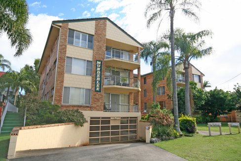11/9 Twenty Eighth Avenue, PALM BEACH QLD 4221