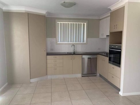 11a Rosehill Place, TAMWORTH NSW 2340