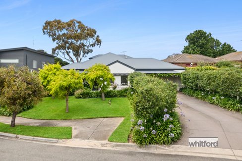 12-13 Jewell Place, Highton