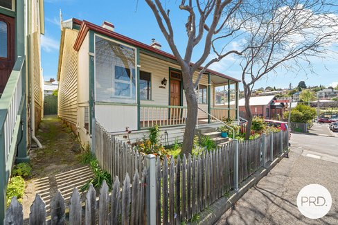 12 Andrew Street, NORTH HOBART