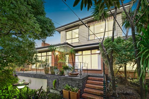 12 Andrews Street Burwood 3125