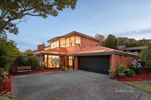 12 Aumann Drive Templestowe 3106