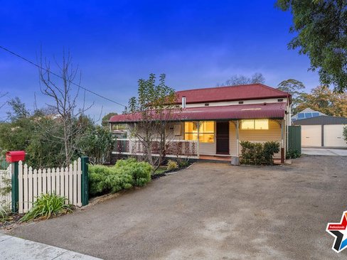 12 Bailey Road Mount Evelyn 3796