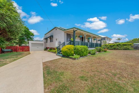 12 Barry Street, PROSERPINE QLD 4800