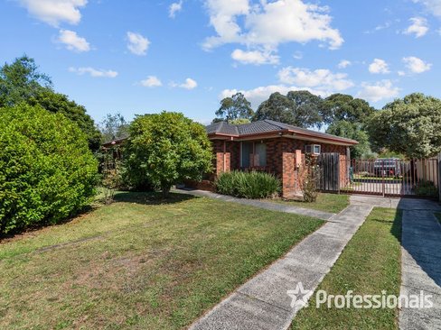 12 Belinda Close Kilsyth 3137