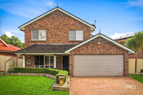 12 Buna Close, GLENMORE PARK NSW 2745