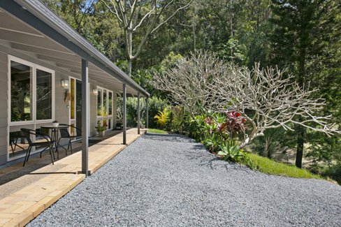 12 Carapook Crescent, Tallebudgera QLD 4228