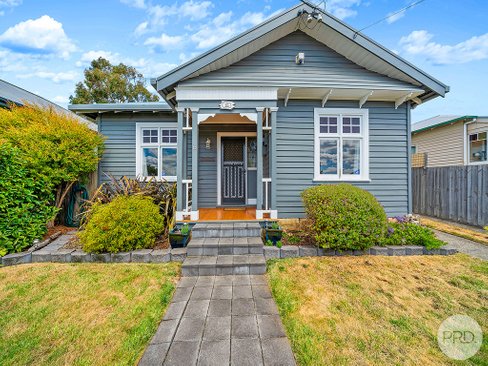 12 Coleman Street, MOONAH TAS 7009