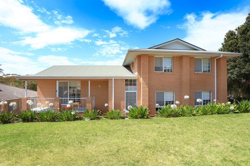 12 Cook Close, SOUTHPORT QLD 4215