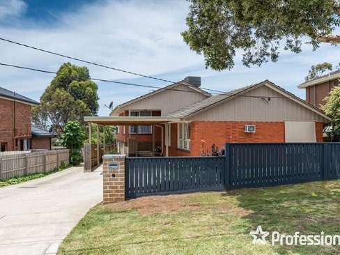 12 Crown Point Chirnside Park 3116