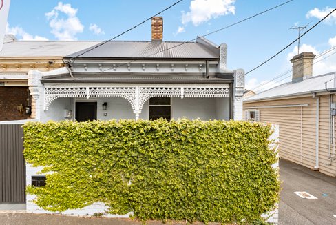 12 Finsbury Street  Flemington 3031