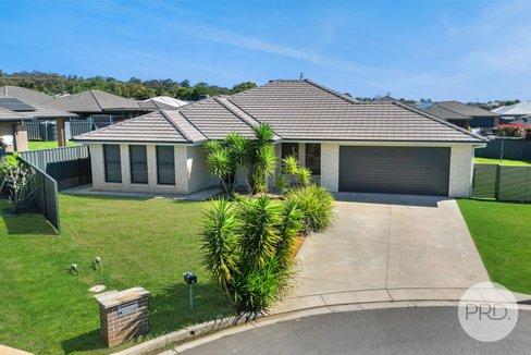 12 Galloway Place, TAMWORTH NSW 2340