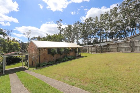 12 Gidgee Court, MOLENDINAR QLD 4214