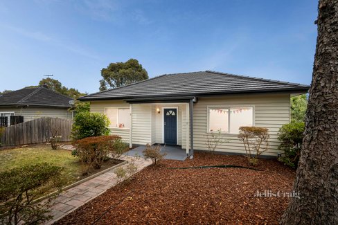 12 Glen Cairn Avenue Ringwood 3134