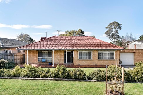 12 Glenside Street Avondale Heights 3034