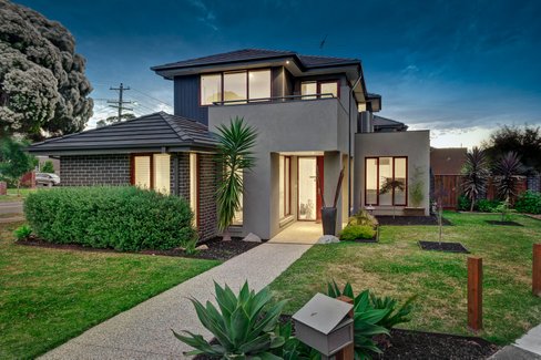 12 Grenfell Road Mount Waverley 3149