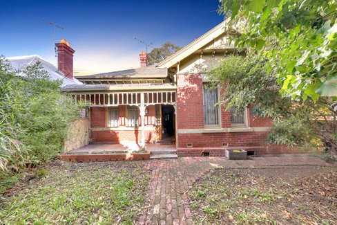 12 Henry Street Geelong 3220
