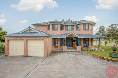12 Hickey Street, CESSNOCK NSW 2325