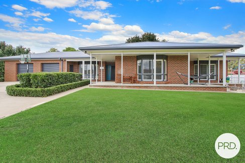 12 Highgrove Place, WEST ALBURY NSW 2640