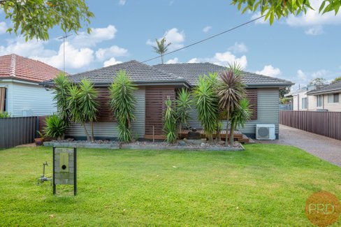 12 Irving Street, BERESFIELD NSW 2322