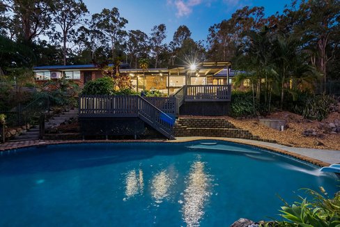 12 Karragata Court, Tallebudgera QLD 4228