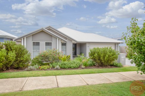 12 Kinnavane Road, NORTH ROTHBURY NSW 2335