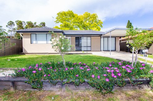 12 Lowanna Drive, SOUTH PENRITH NSW 2750