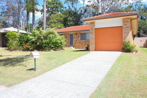 12 Macquarie Avenue, MOLENDINAR QLD 4214