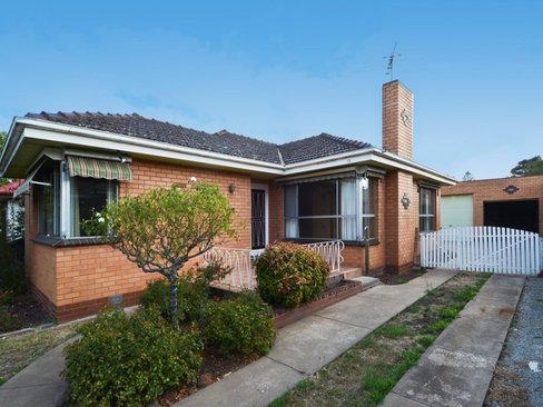 12 McCurdy Road Herne Hill 3218