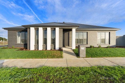 12 McLeod Crescent  Lucas 3350