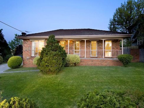 1 2 Milton Street Canterbury 3126