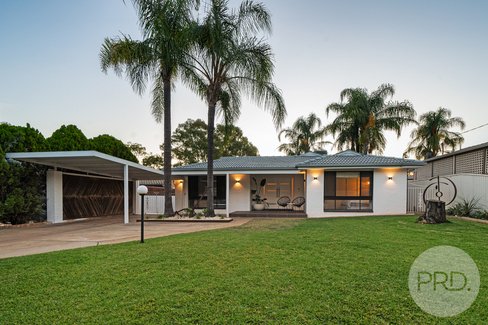 12 Mimosa Drive, MOUNT AUSTIN NSW 2650