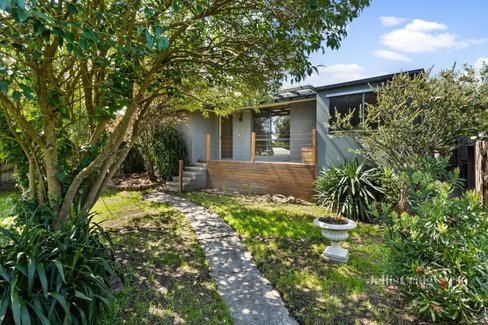 12 Monomeith Street Mooroolbark 3138