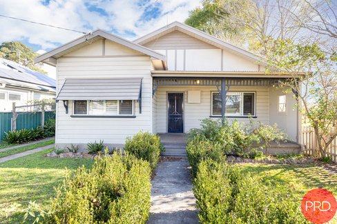 12 Nichols Street, LORN NSW 2320