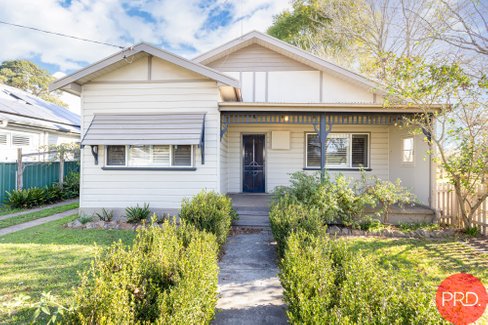 12 Nichols Street, LORN NSW 2320