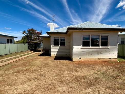 12 Northview Street, TAMWORTH NSW 2340