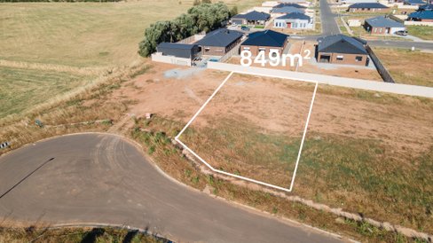 12 Palace Street, MOOROOPNA VIC 3629