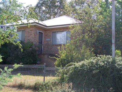 12 Park St, TUMBARUMBA NSW 2653