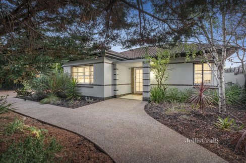 12 Patterson Road Bentleigh 3204