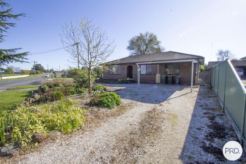 12 Prince Street, SEBASTOPOL VIC 3356