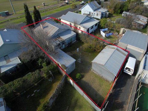 12 Richmond Crescent Geelong 3220