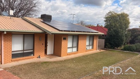 12 Riverview Drive, DARETON