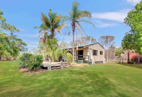 12 Ronpen Close, TANNUM SANDS QLD 4680